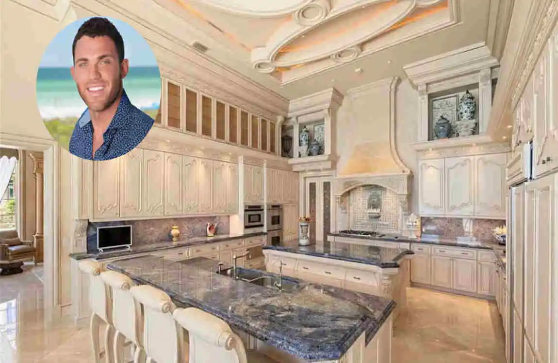 Alex Kompo's House Photo