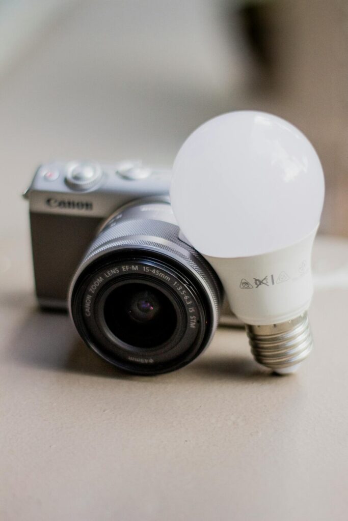 How to Identify a Camera Hidden in a Light Bulb: Tips and Techniques