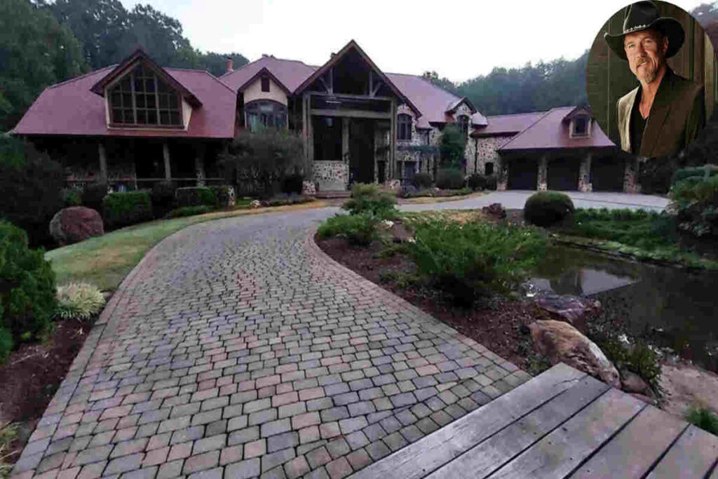 Trace Adkins House