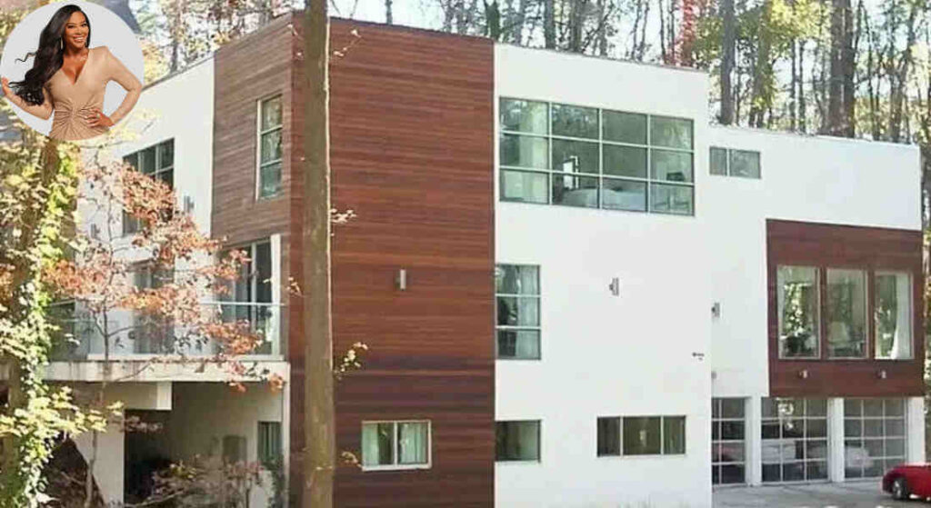 kenya moore house