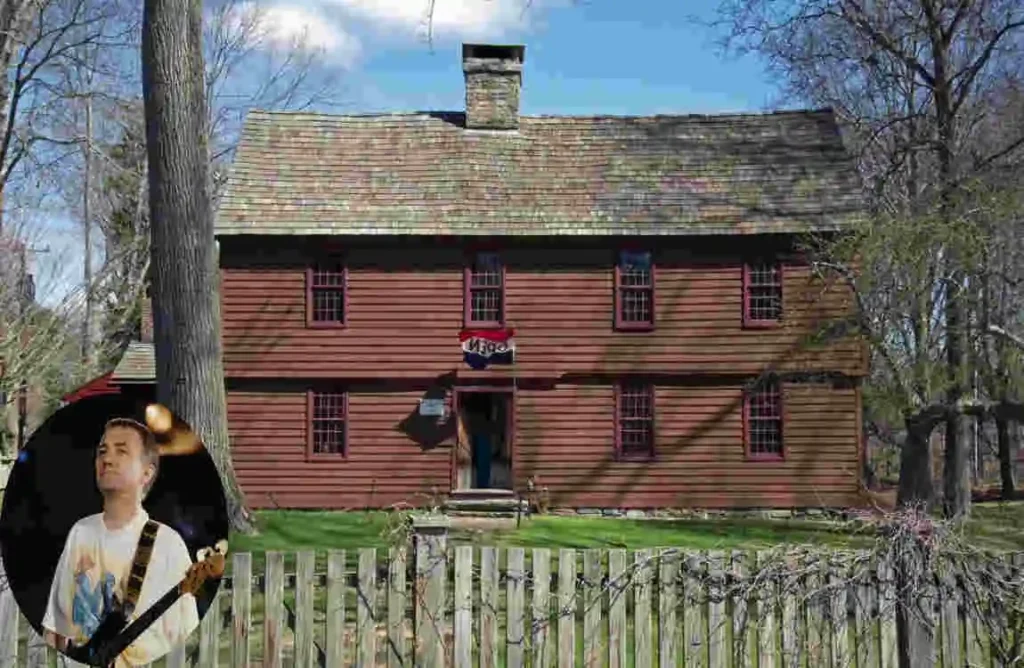 john deacon house