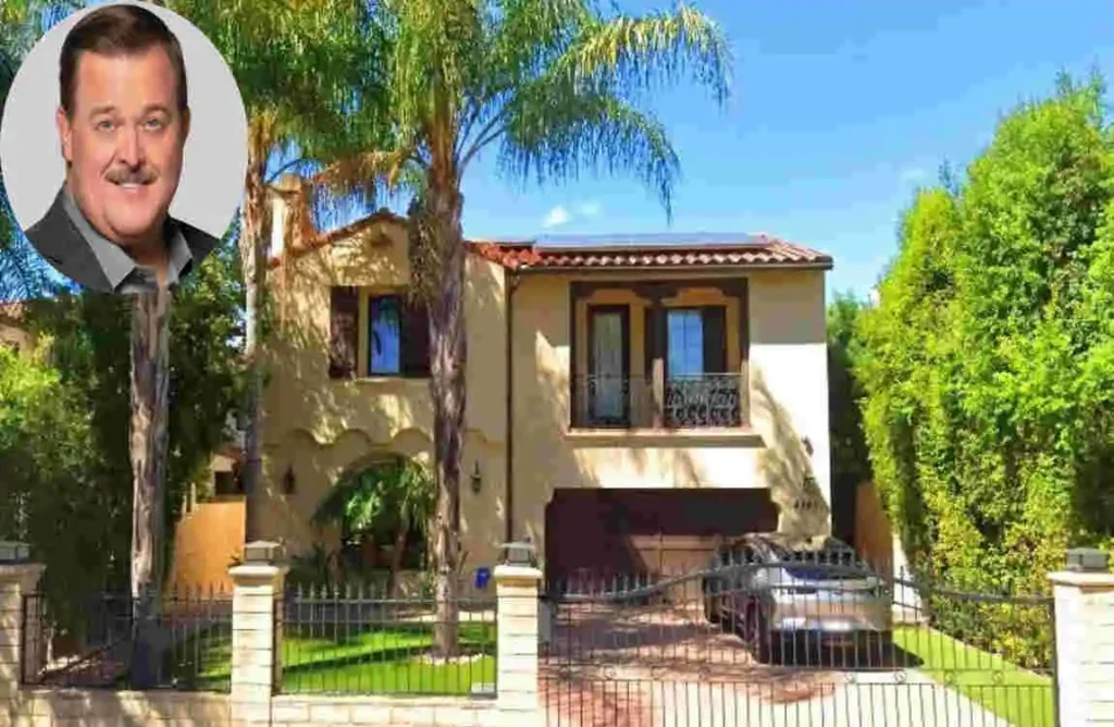 billy gardell house