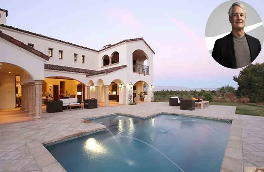 phil knight house