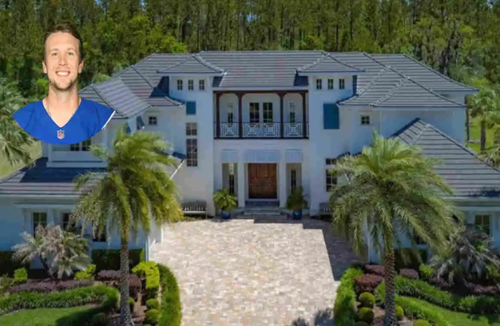 Nick Foles House