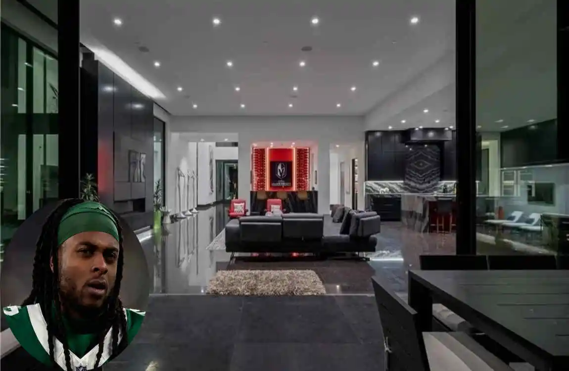 Davante Adams' Lavish Las Vegas Home