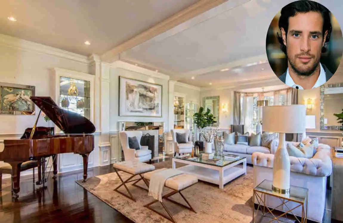 charlie carrick house