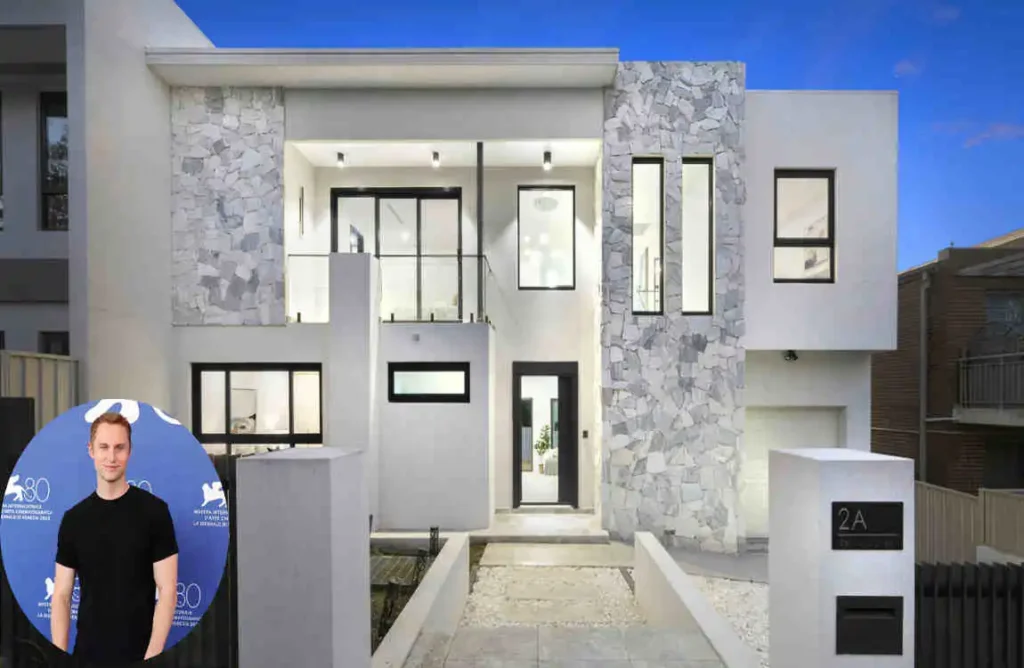 desmond eastwood house