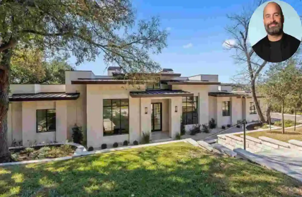 Exploring Tom Segura’s House: A Glimpse Into His Private Luxury Residence Tom Segura’s House: