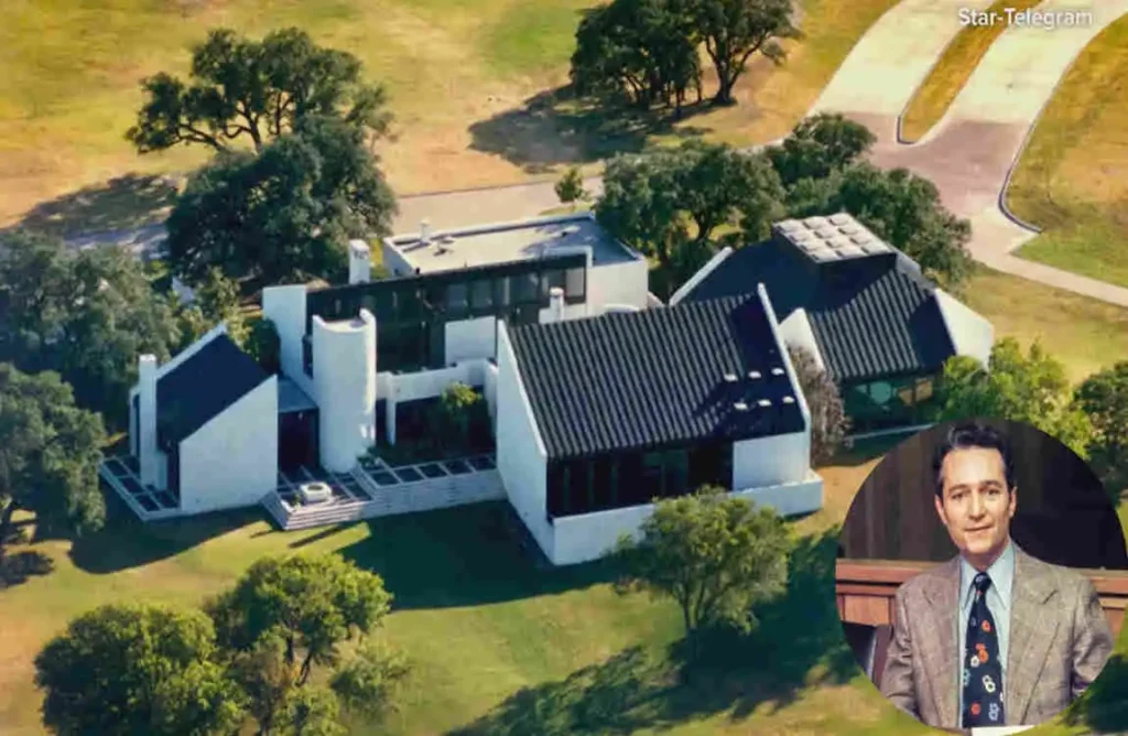Inside the Cullen Davis House: History, Value & Design Cullen Davis House